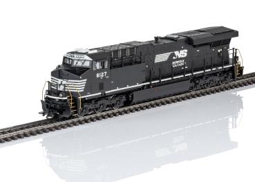 38448 US-Diesellok ES44AC NS