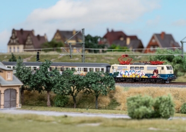 Preview: T16724 E-Lok BR 111 DB