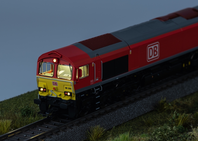39076 Diesellok Class 66 DB AG