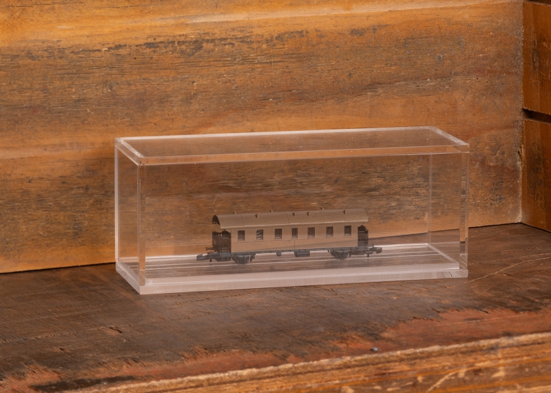 89301 Vitrine Spur Z 126 mm lang